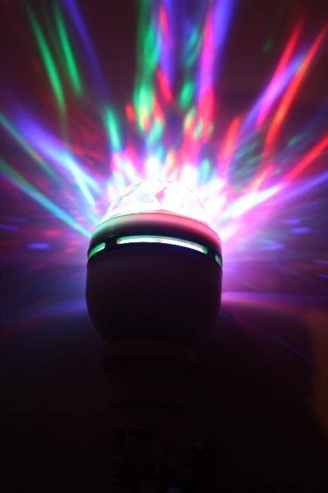 lâmpada de cristal rotativa LED
