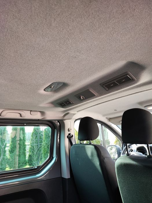 Wynajem busa Renault Trafic