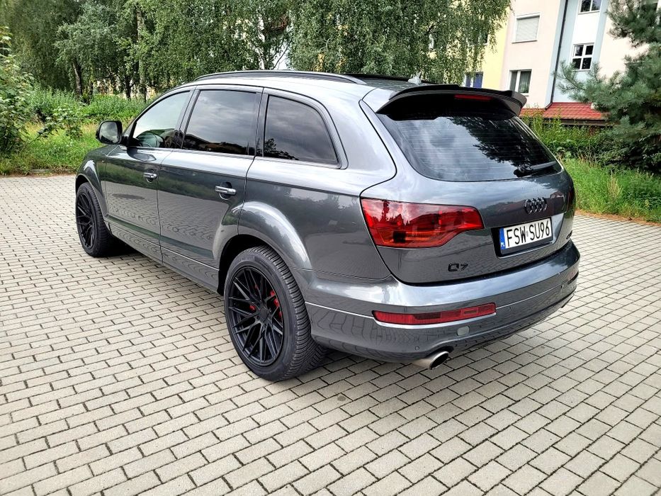 Audi Q7 4.2TDi 400KM S-Line Bogate wyposażenie