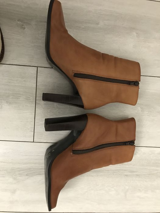 Шкіряні ботінки