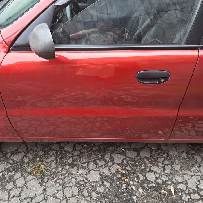 Ланос Автомобіль