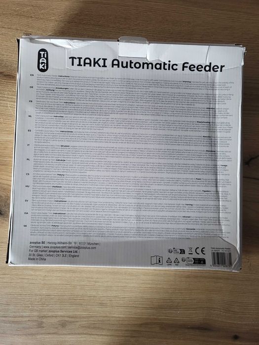 Automat na karmę suchą dla psa lub kota