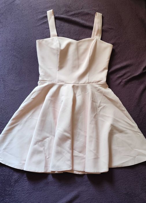 Krótka sukienka pudrowy róż Talya