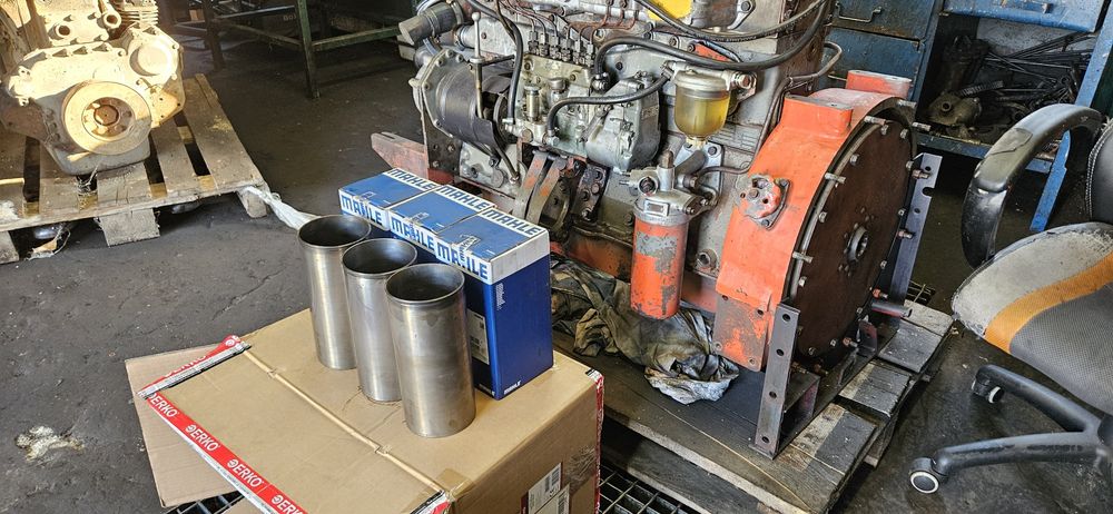 Tuleje  SW400  wolnossącą turbo  MAHLE