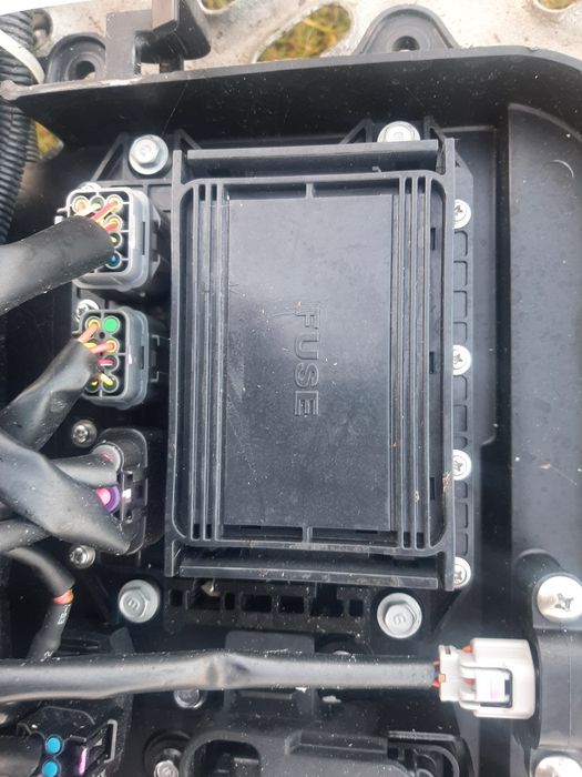 Yamaha gp 1800 r2020 ecu komputer skuter wodny uszkodzony czesci