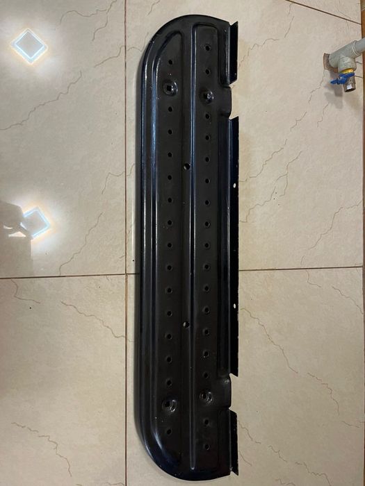 Підніжка до Газ 2705(металева)