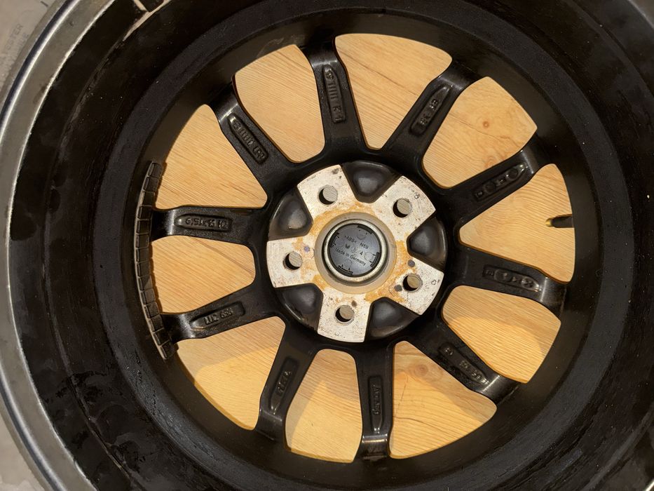 Felgi aluminiowe RIAL Lucca 16” 5x105 + opony letnie 205/55