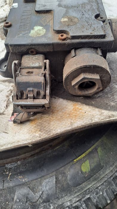 Mechanizm hamulca ręcznego Renault Megane Scenic 2