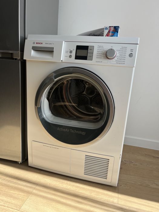 Sprzedam Suszarkę Bosch EcoLogixx 7