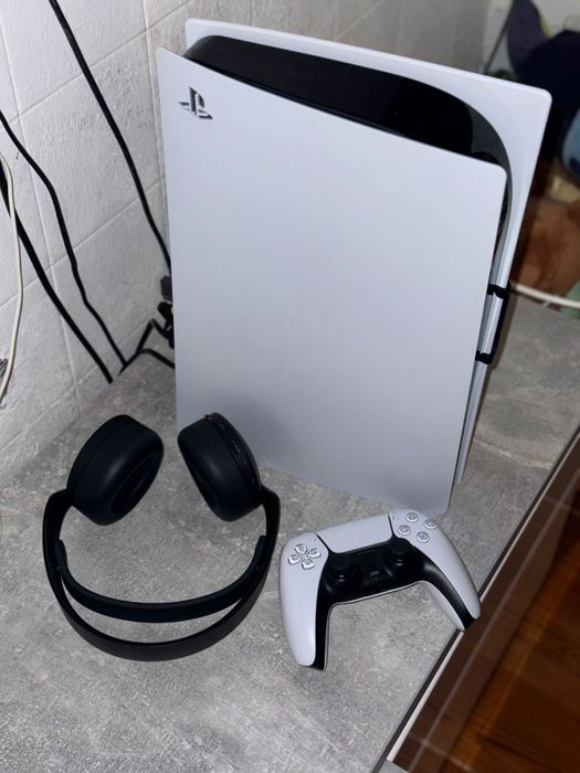 Play station 5 edicao digital + comando e fones originais