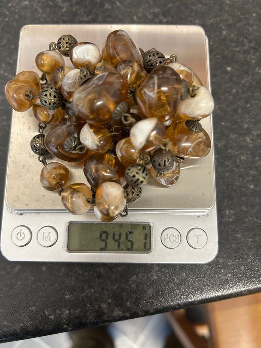 Буси з янтаря  чудові