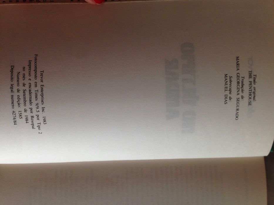 Livro "No Último Andar" de Elleston Trevor