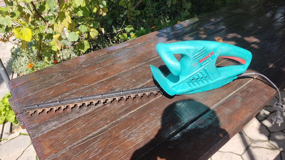 Кущоріз BOSCH AHS 45-16