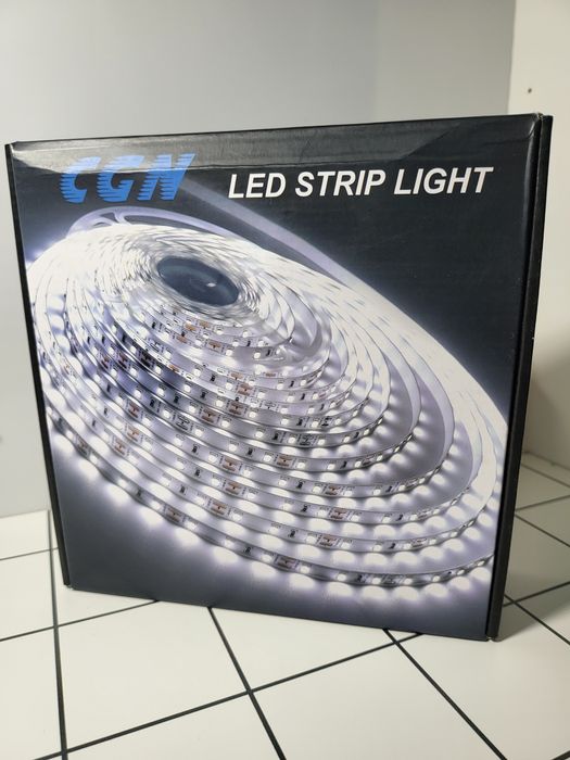 Taśma LED 10 m zimna biel z pilotem zdalnego sterowania.! CGN.!