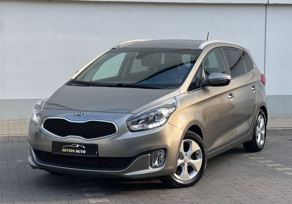Kia Carens