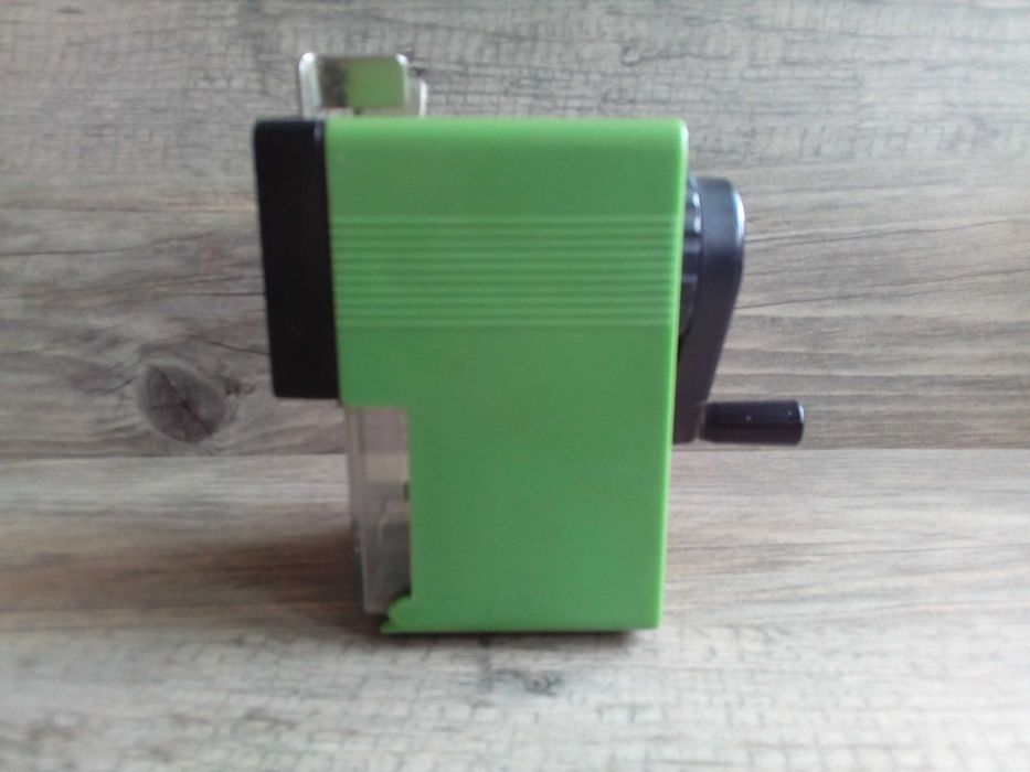 temperówka z korbką bsm 180 , DDR