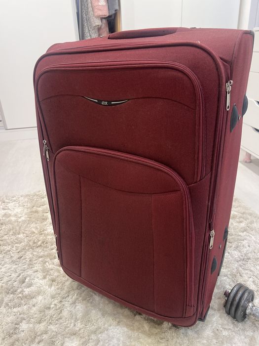 Mala de porao  em otimo estado