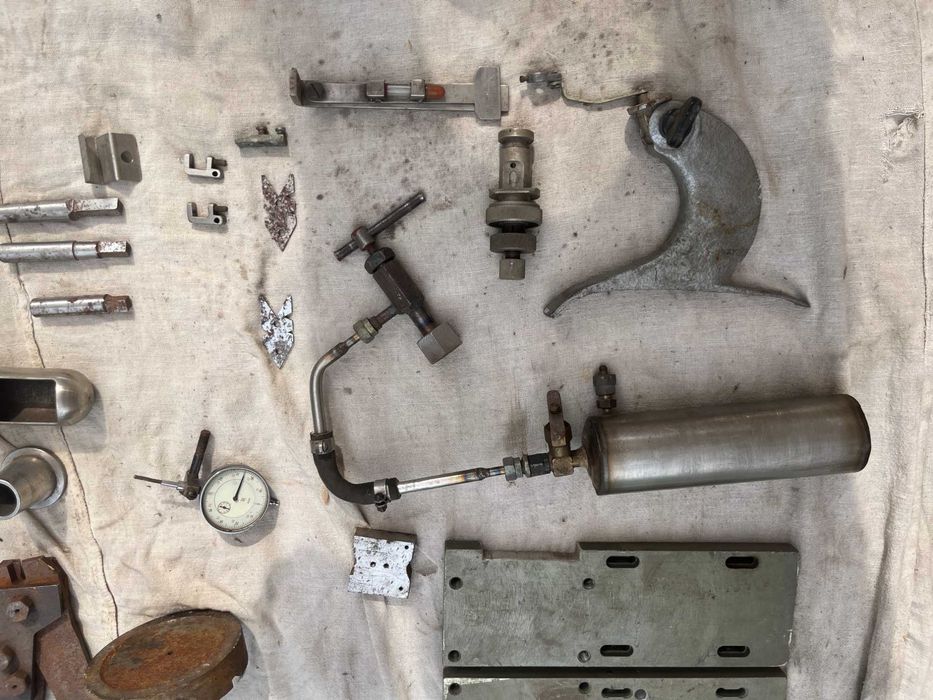 Набір Металевих Інструментів Компонентів Запчастин до Верстата Винт