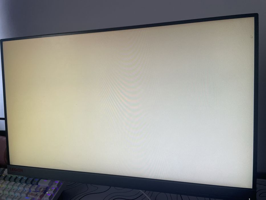 monitor Lenovo Legion Y25f 144Hz