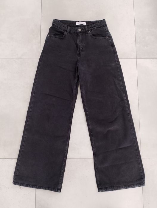 Spodnie jeansowe czarne marki PullandBear