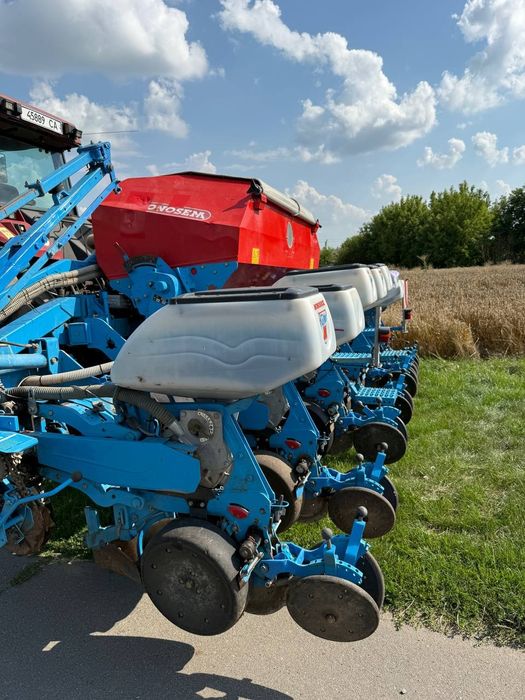 Сівалка Monosem 8 рядів