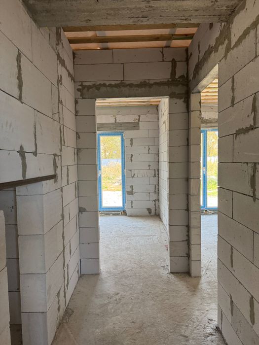 Продаж будинку(єОселя )