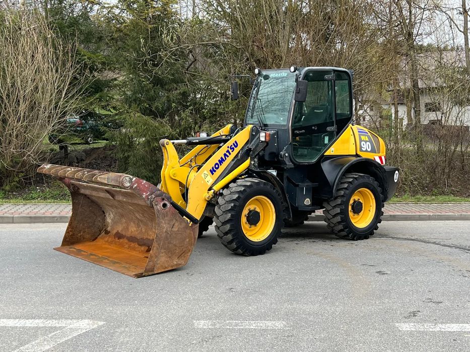 Komatsu Ładowarka KOMATSU WA 90 STAN IDEALNY