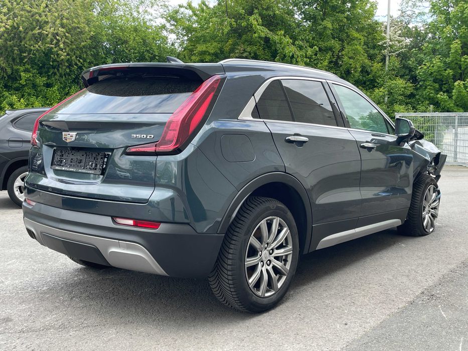 Cadillac XT4 w całości lub na części