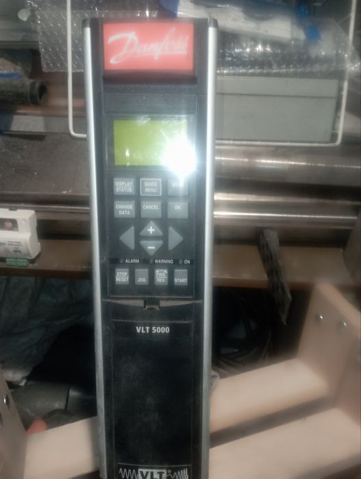 Регулятор частоти Danfoss  VLT 5000, б/у