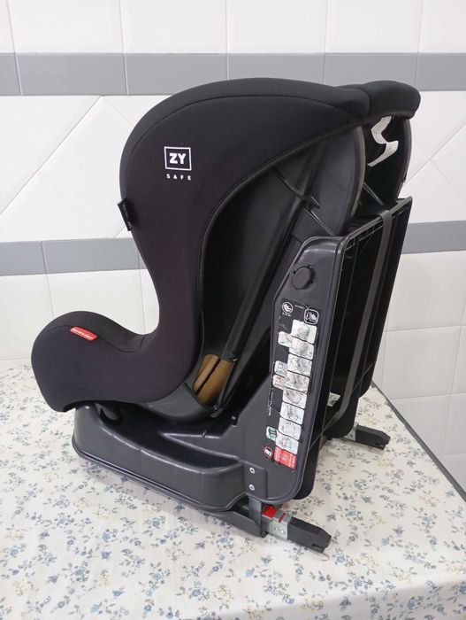 Cadeira Isofix ZY preta