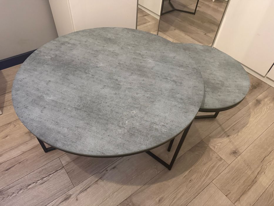 Stolik kawowy praktycznie nowy