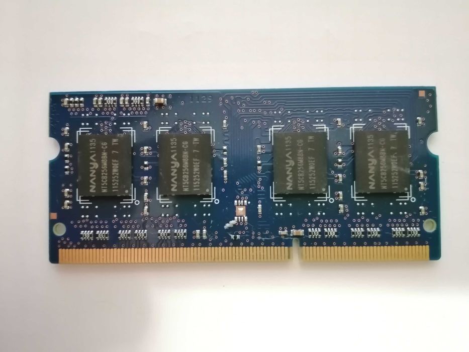 Оперативна память DDR3 2 гб. для ноутбука