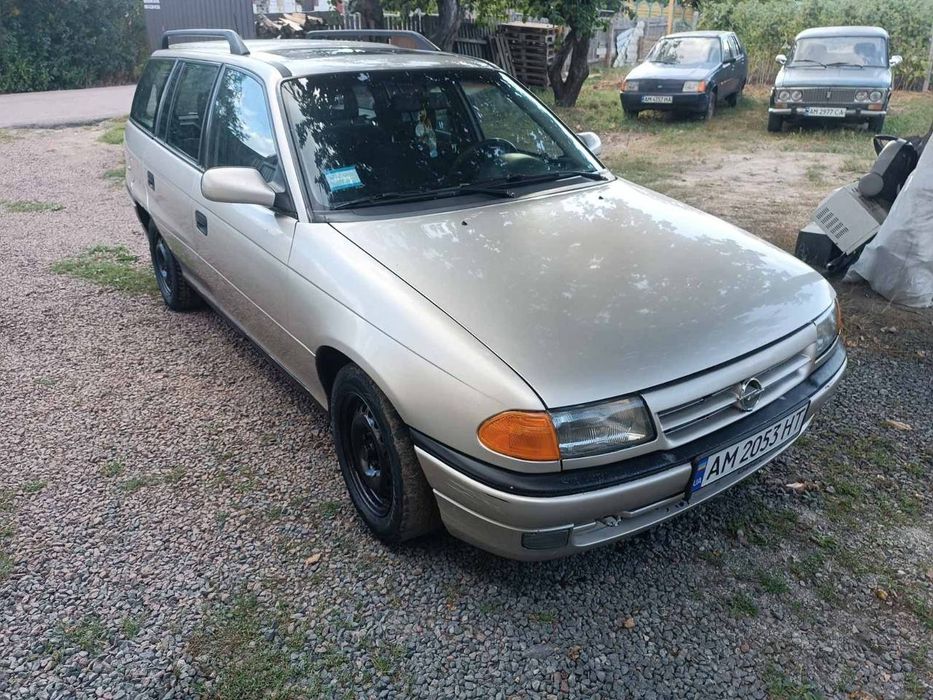 Opel astra h 1996р