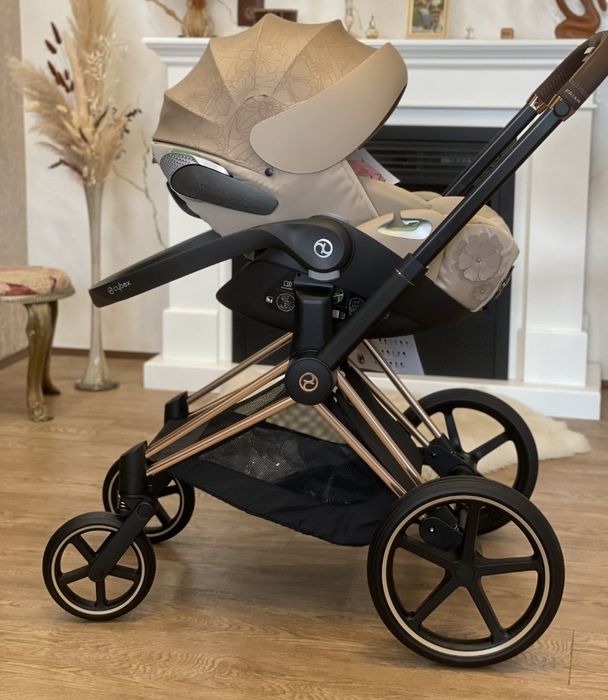 Cybex priam 4.0 simply flowers beige 3 в 1 + база: 65 000 грн