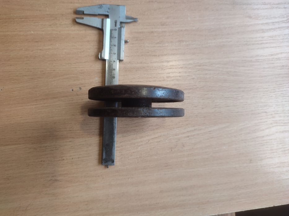 Флянці (тарілки) для фрезерного або циркуляри.