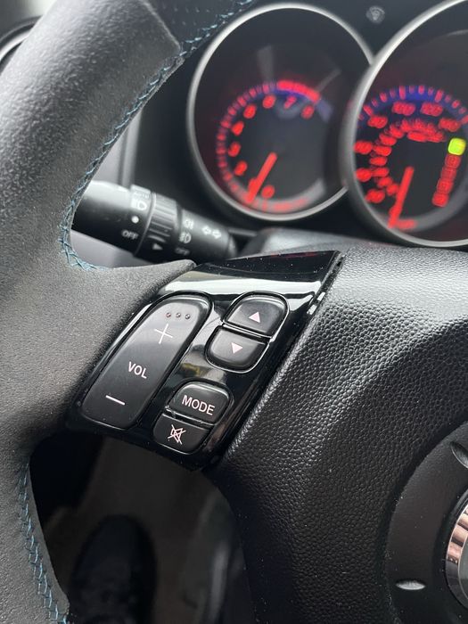 Климат piano black Mazda 3 bk РАЗБОРКА