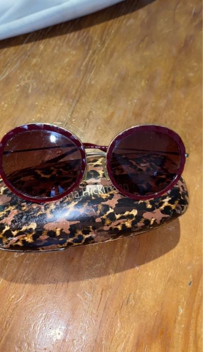 óculos de sol bordeaux, Ana Hickmann