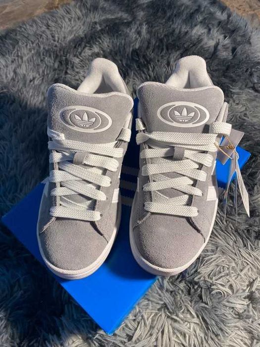 Adidas Campus szary R.39