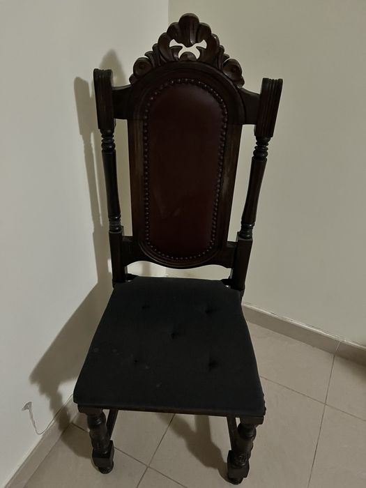 Mesa e cadeiras sala de jantar