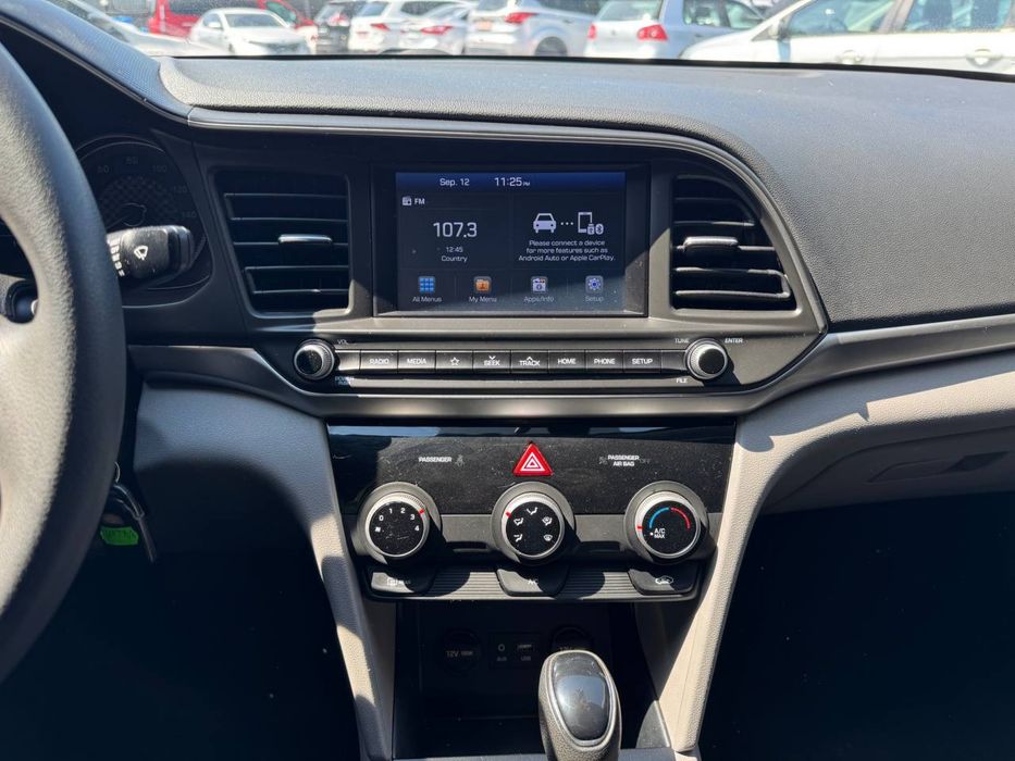 Продам Hyundai Elantra 2019р. 2.0 бензин. Обмін, Лізинг