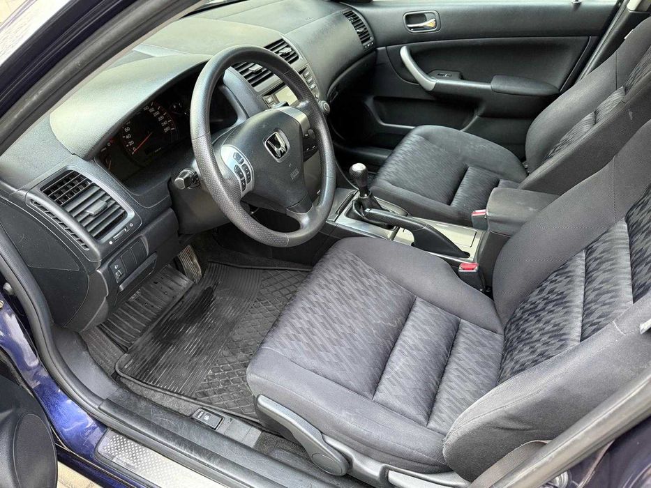 Honda Accord 2.0 z 2004 benzyna kombi
