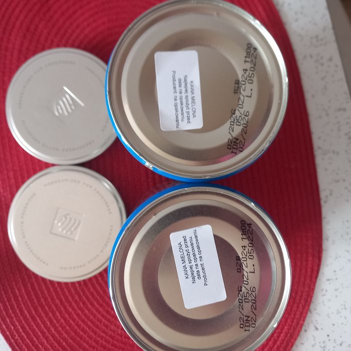 Kubki jak na zdjęciach cena za obie