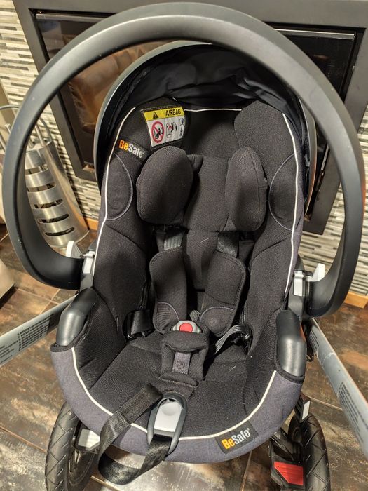 Carrinho bebé Besafe  Quinny