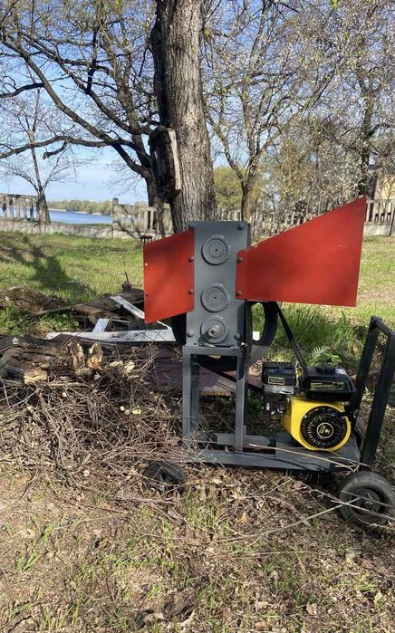 Услуга дробления веток