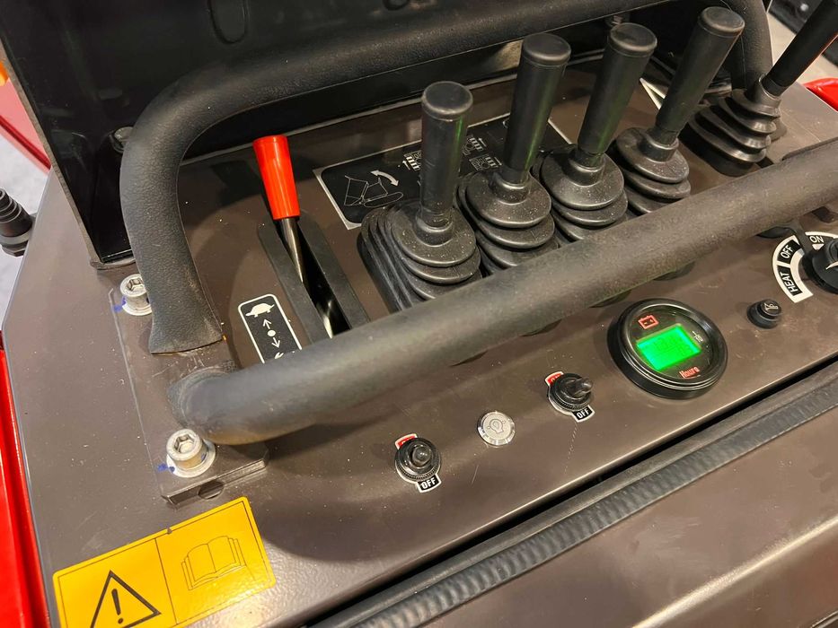 Dumper RHINOCEROS Rotativo XN800