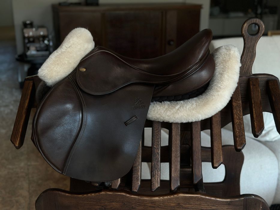 78. Siodło skokowe Fairfax Classic Jump 17,5” (2022)