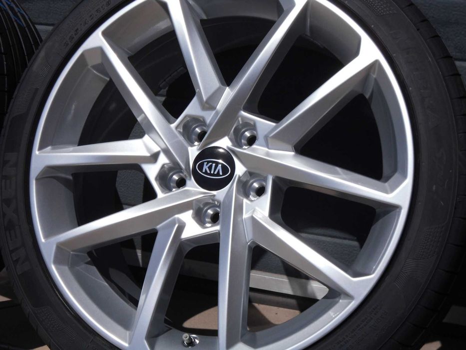 Nowe koła letnie aluminiowe 18 5x114,3 Kia Ceed Proceed CD TPMS