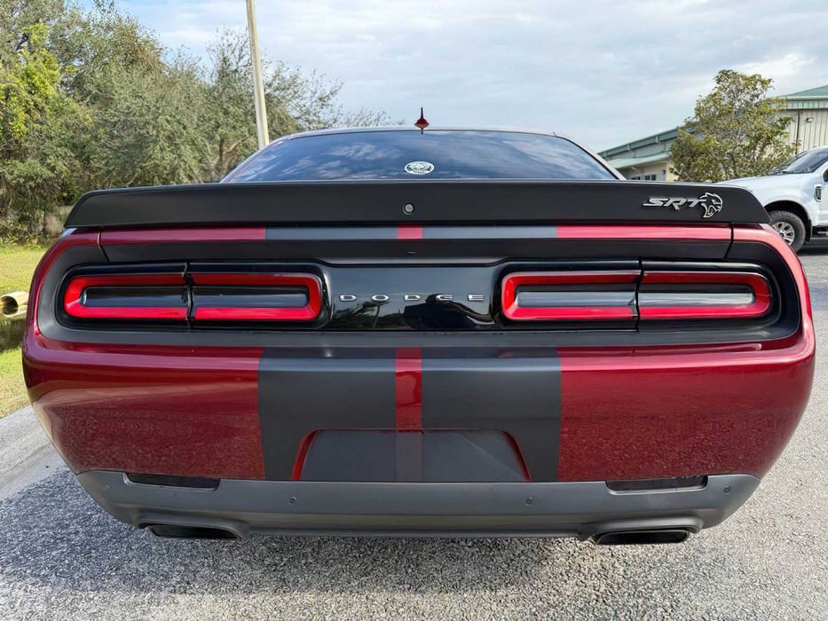 Dodge Challenger SRT Hellcat      2019