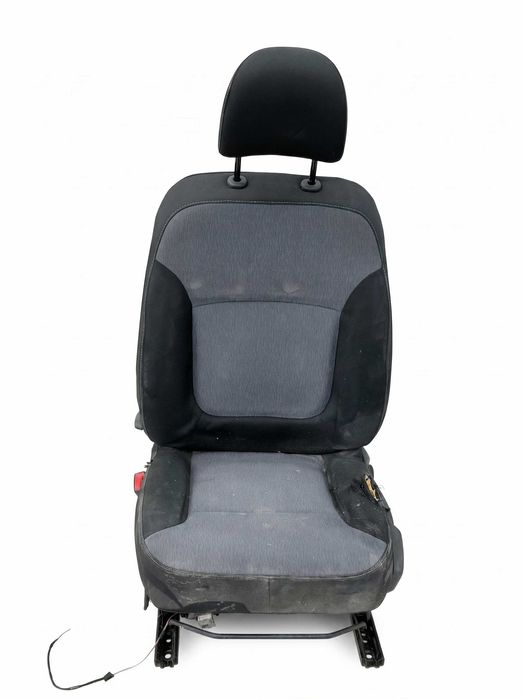 Fotel Przedni Kierowcy Renault Trafic III / Vivaro B RT3E8801