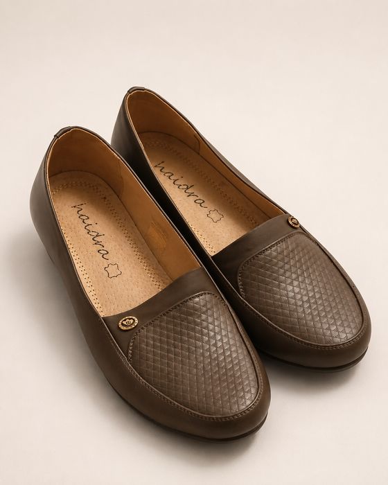 Buty na niskim obcasie mokasyny